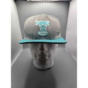Chicago Bulls New Era 9FIFTY Snapback‎ Hat Gray Teal NBA Hardwood Classics